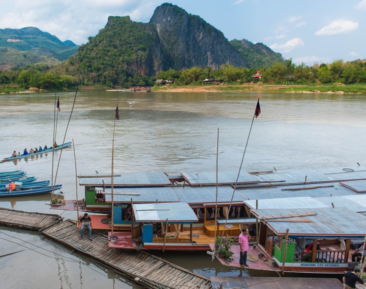100-Laos